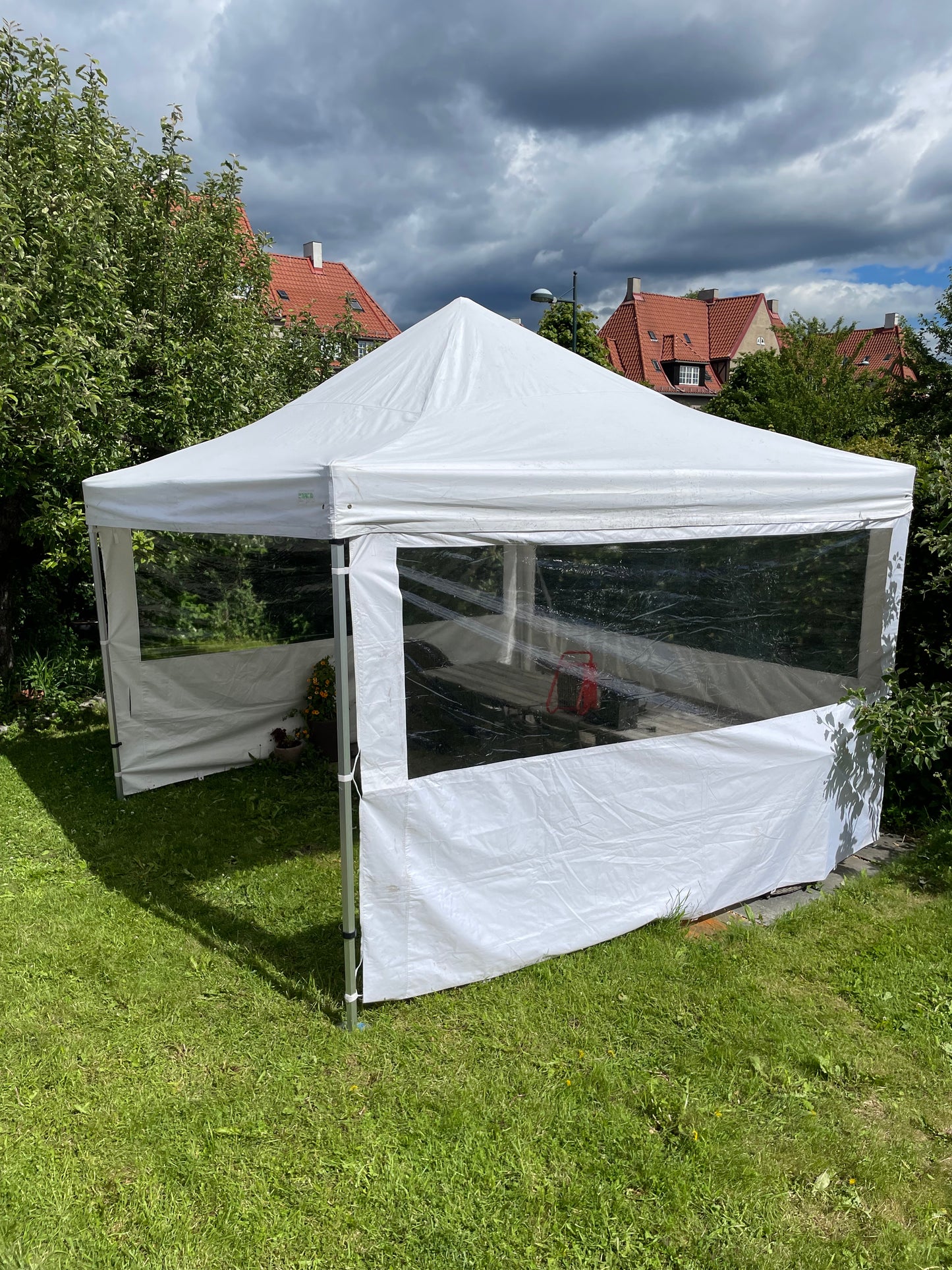 4X4M Pop-Up Telt Med Vegger 12-16 Pers (Inkludert opprigg og nedrigg)