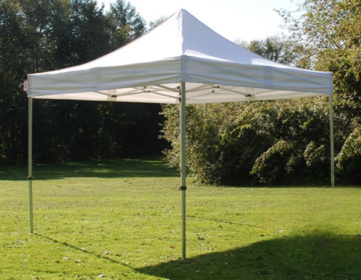 4X4M Pop-Up Telt Uten Vegger 12-16 Pers (Inkludert opprigg og nedrigg)