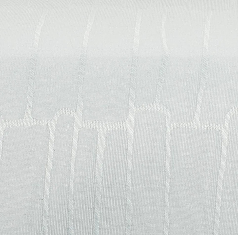White Polyester Cloth 140 x 240 cm 